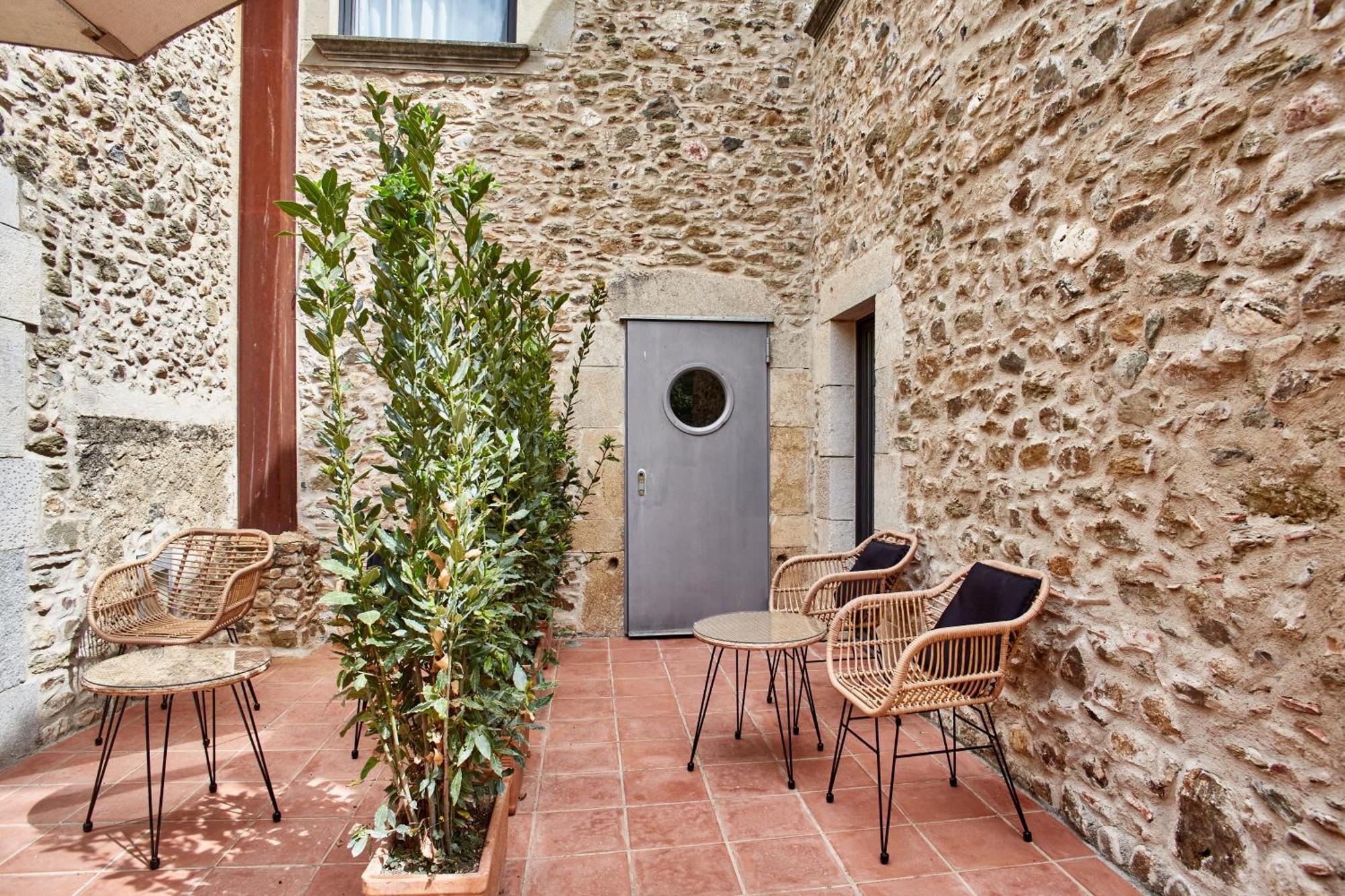 Arcs De Monells - Adults Only Hotel Екстериор снимка